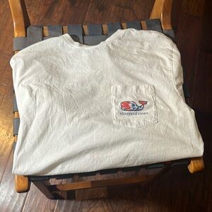 Men’s medium Vineyard vines Long Sleeve Shirt worn 1x white graphic